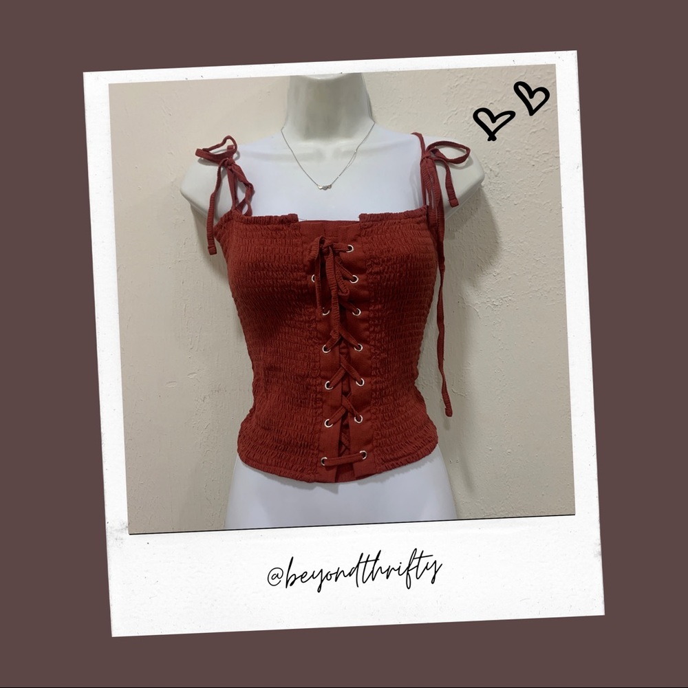Cute stretchy top 💫